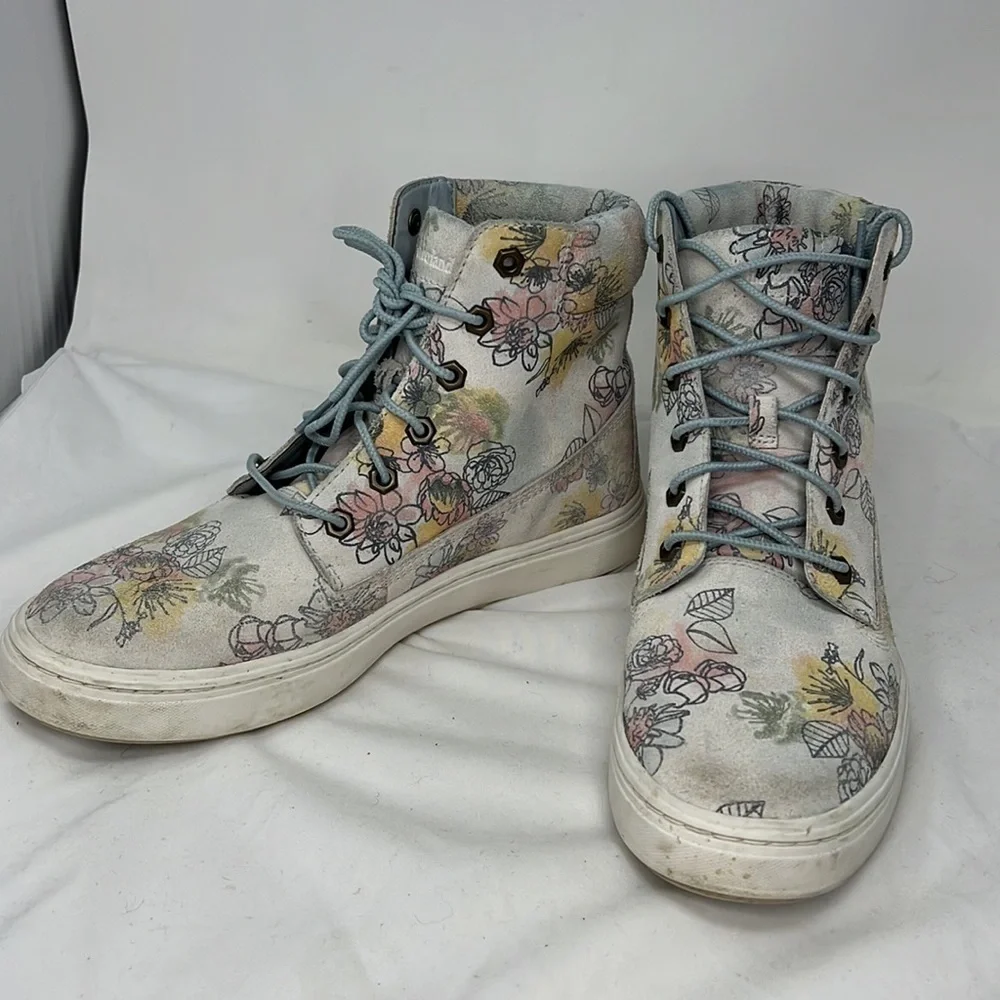 Timberland Londyn Sz 9 Floral Suede Hi Top 6”Sneakers